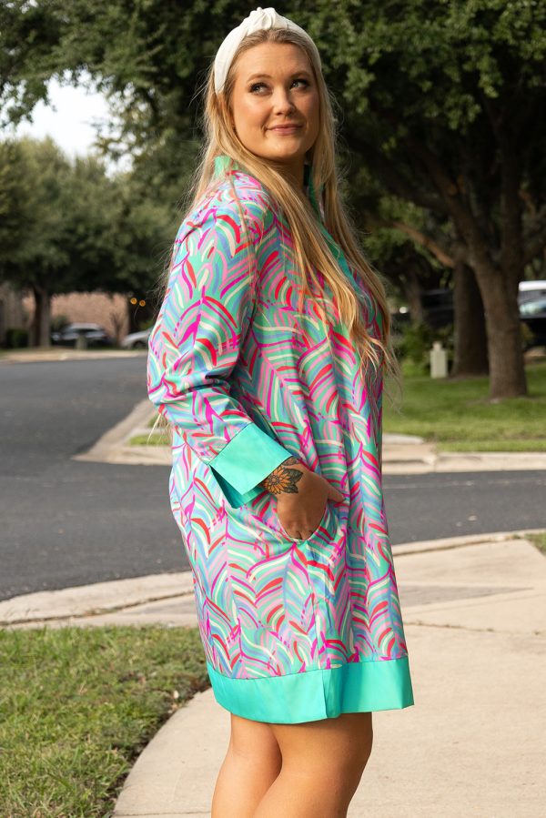 Green Plus Size Palm Pattern Long Sleeve Shift Dress - Image 3