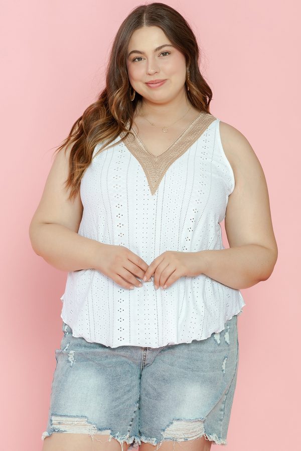 White Plus Size Guipure V Neck Eyelet Lace Tank Top - Image 3