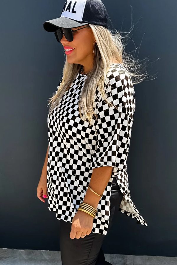 Black Checkered Print Side Slits O Neck Plus Size T Shirt - Image 2