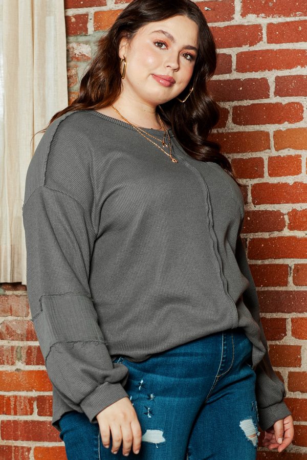 Dark Grey Plus Size Exposed Seam Crinkle Patchwork Top - Image 3