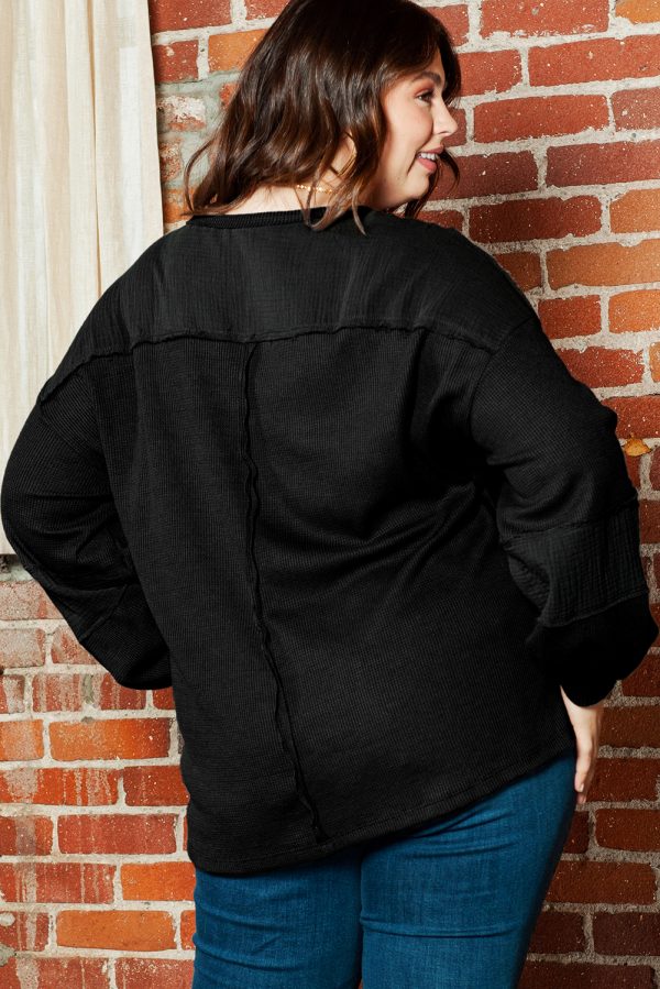 Black Plus Size Exposed Seam Crinkle Patchwork Top - Image 2