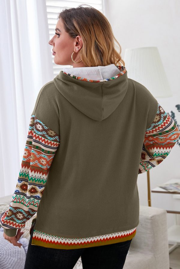 Jungle Green Aztec Patchwork Sleeve Waffle Drawstring Plus Hoodie - Image 2