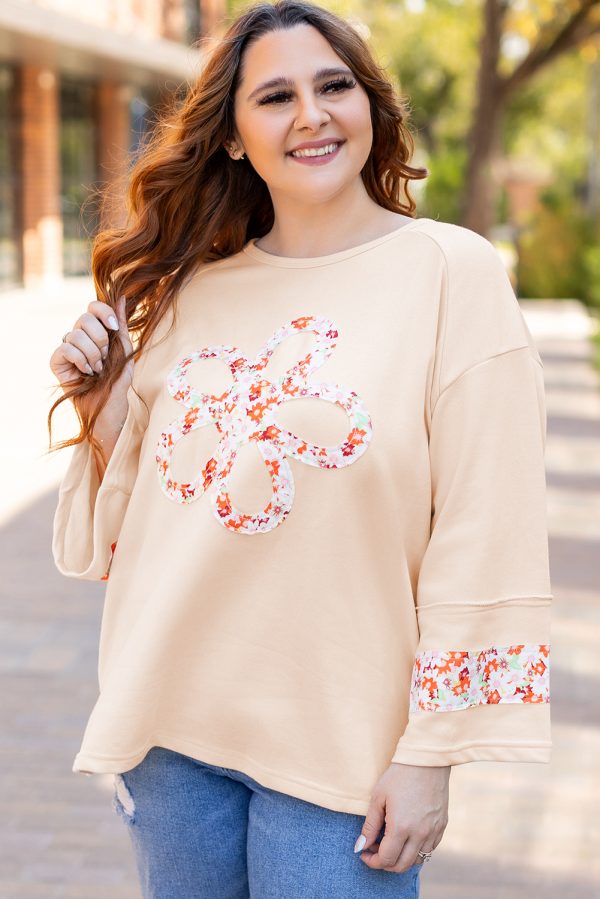 Beige Plus Size Flower Patched Side Slits Crewneck Top - Image 3