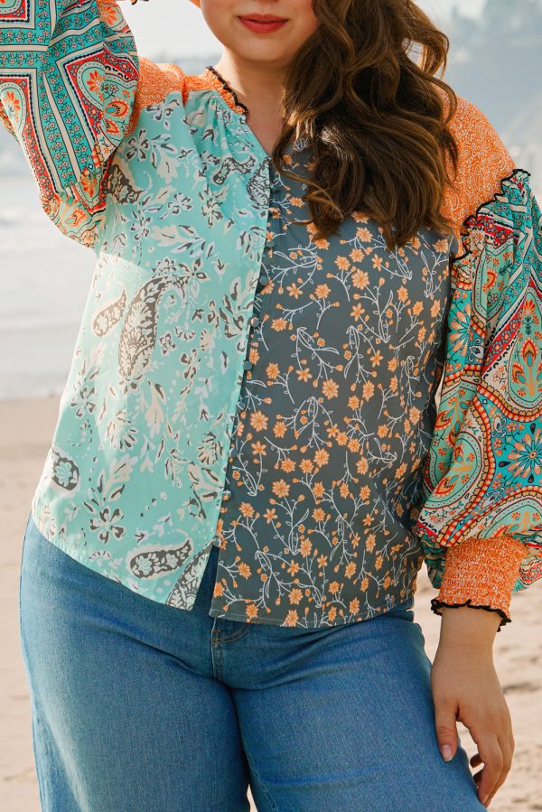 Green Floral Patchwork Lantern Sleeve Buttoned V Neck Plus Size Blouse - Image 8