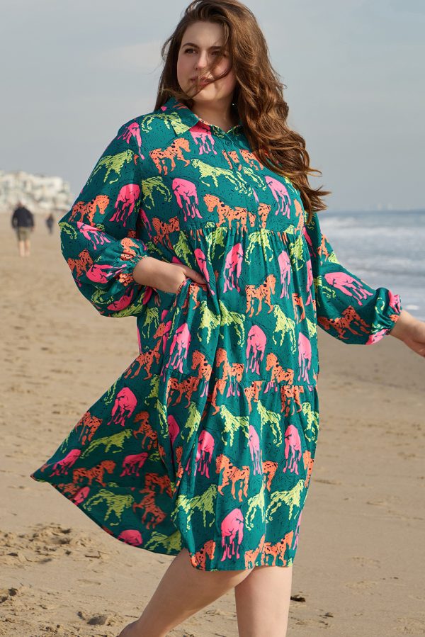 Green Horse Printed Long Sleeve Collared Buttoned Plus Size Midi Dress - Image 3